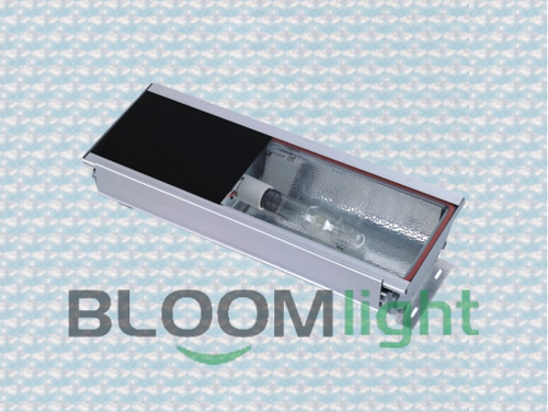 High&nbsp;Purity&nbsp;Aluminium&nbsp;Cover&nbsp;5mm&nbsp;Tempered&nbsp;GlassHousing:Profile&nbsp;Extrusion&nbsp;Aluminium&nbsp;with&nbsp;anodized&nbsp;finish.Characterized&nbsp;with&nbsp;light&nbsp;weight,good&nbsp;sealing,integration&nbsp;of&nbsp;lighting&nbsp;and&nbsp;control&nbsp;gear,nice&nbsp;shape,sturdiness&nbsp;and&nbsp;durability.