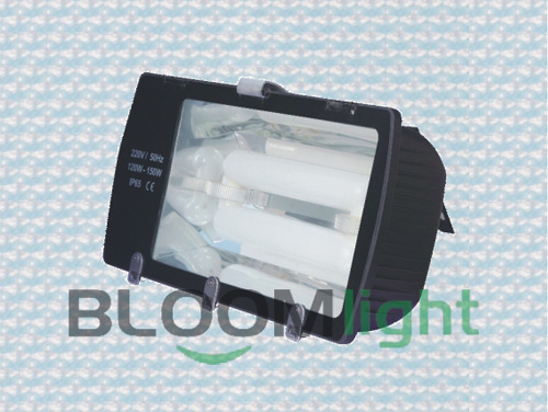 Durable&nbsp;polycarbonate&nbsp;reflector&nbsp;body&nbsp;with&nbsp;a&nbsp;high&nbsp;purity&nbsp;aluminium&nbsp;reflector&nbsp;insideto&nbsp;make&nbsp;sure&nbsp;it&nbsp;will&nbsp;give&nbsp;a&nbsp;perfect&nbsp;lighting&nbsp;output.&nbsp;